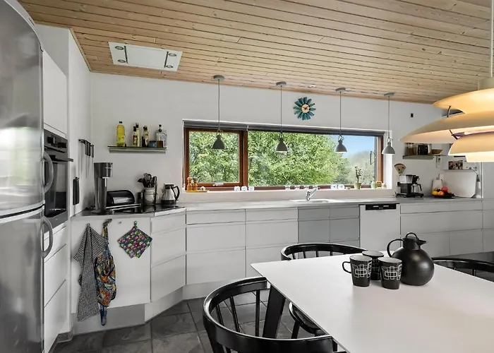 Vakantiehuis Gorgeous In With Kitchen *