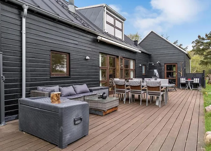 Gorgeous In With Kitchen